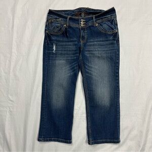 Ariya ladies stone washed crop jeans size 11/12